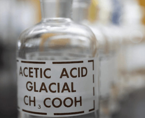 Acetic Acid used in chemical and food industries – Petroneo
